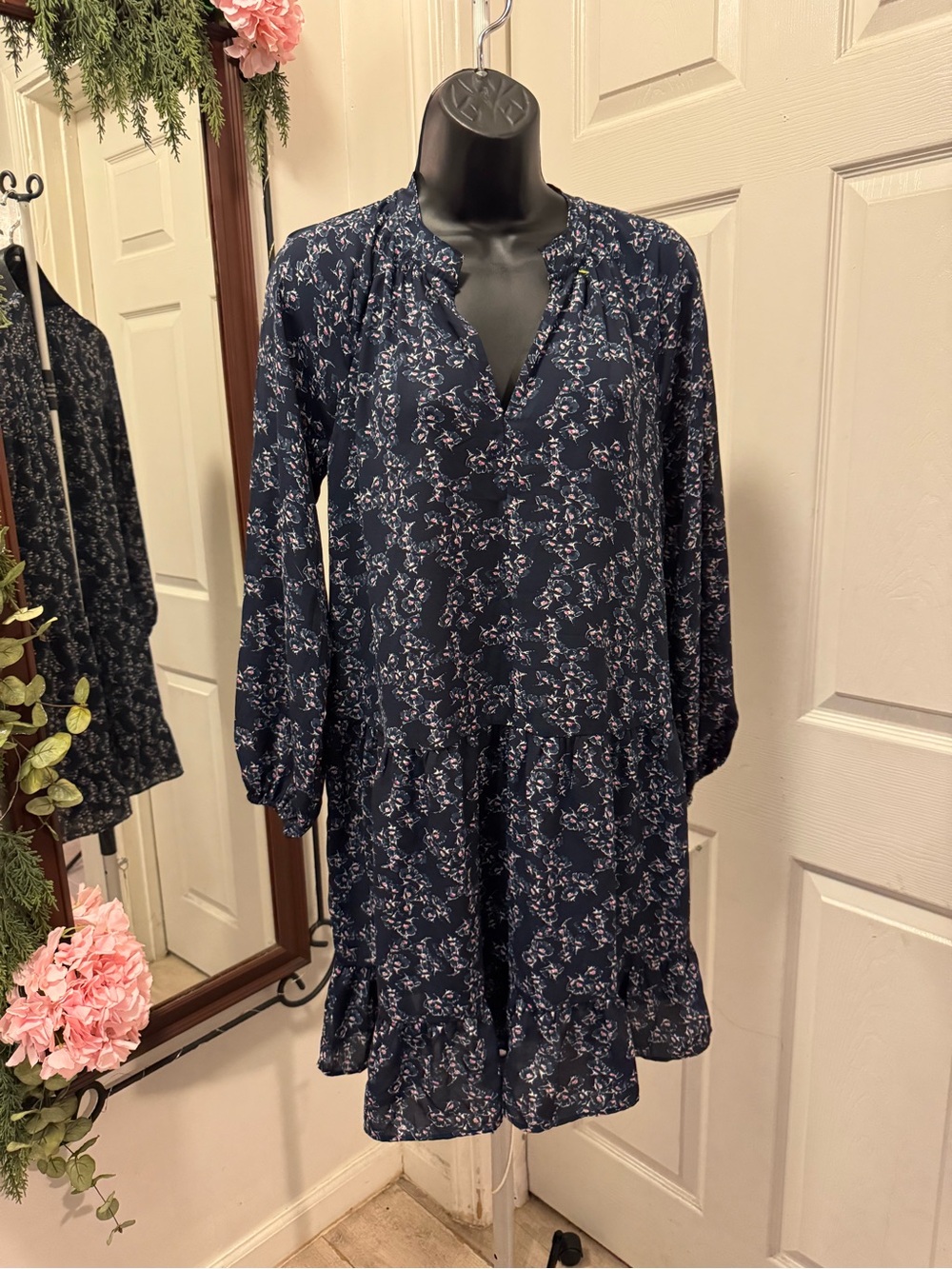 Banana Republic Navy Floral Long-Sleeve Tiered Dress